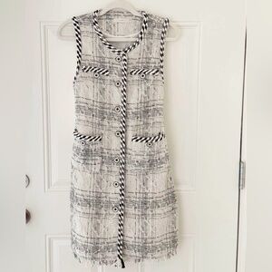 Sleeveless button up tweed dress with tie back by Luna size L